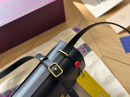 شنطه توري 4 الوان