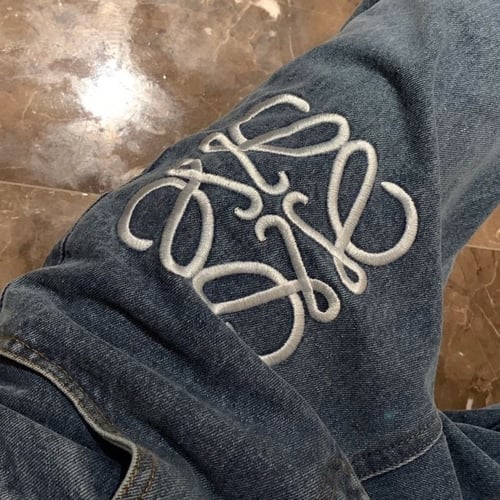 بنطلون جينز لويفي