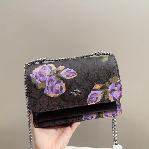 كوتش ورود صغيرة بسلسلة حديد