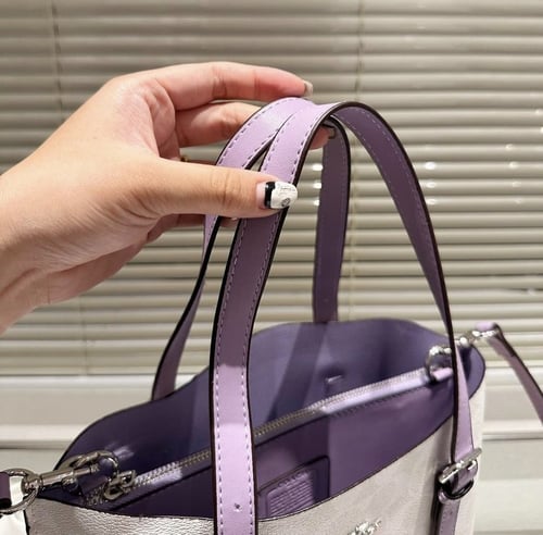 شنطه كوتش بنفسجي