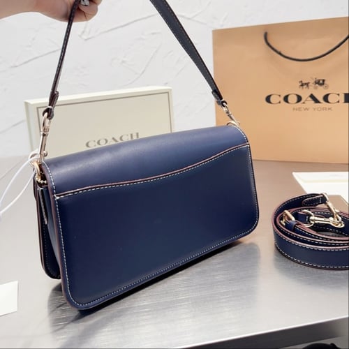 شنطة كوتش بـ3 الوان