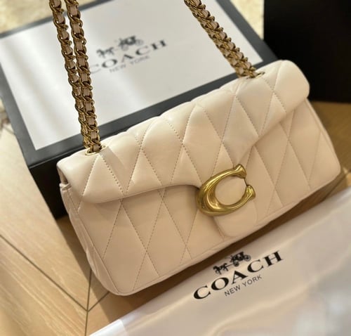 حقيبه كوتش جلد بعده الوان