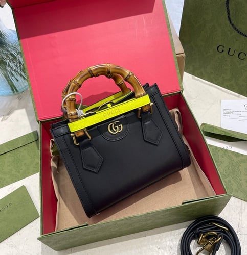 شنطة غوتشي عدة الوان