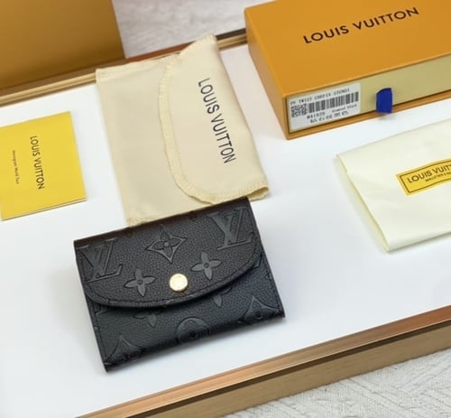 محفظة LV بعدة الوان