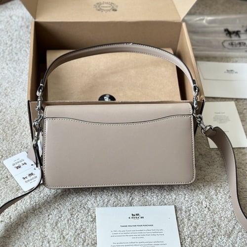 كوتش 3 الوان