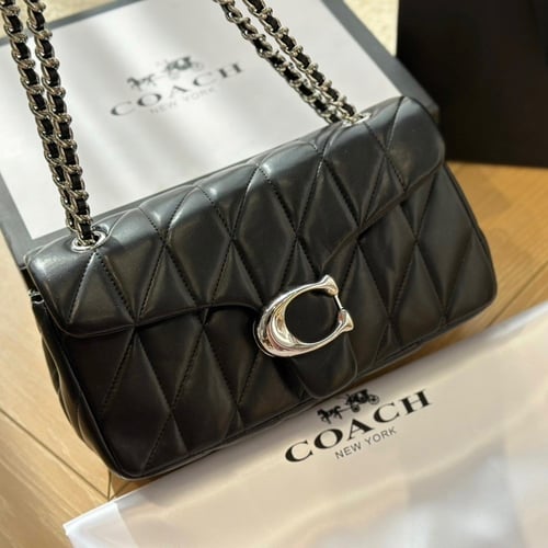 حقيبه كوتش جلد بعده الوان