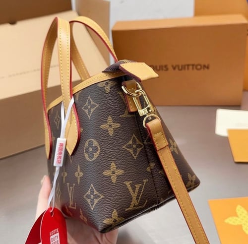 حقيبة Lv لويس فيتون