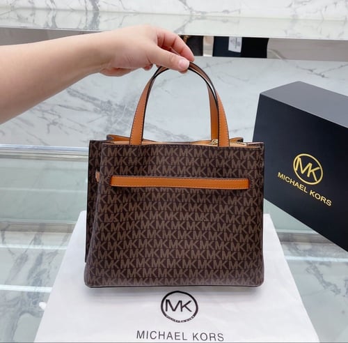 حقيبة مايكل كورس MK / عدة الوان