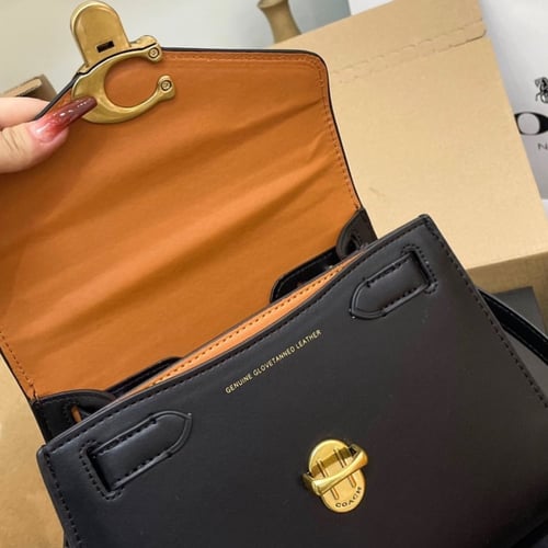 كوتش 3 الوان