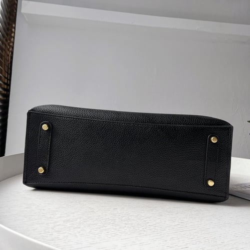 حقيبة كوتش كبيرة أسود