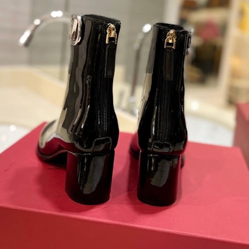 بوت ڤالنتينو 2 أسود/ أبيض