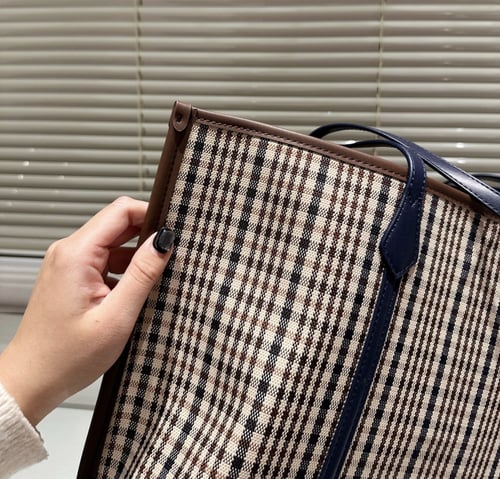 حقيبة توري بورش /توت كاروهات