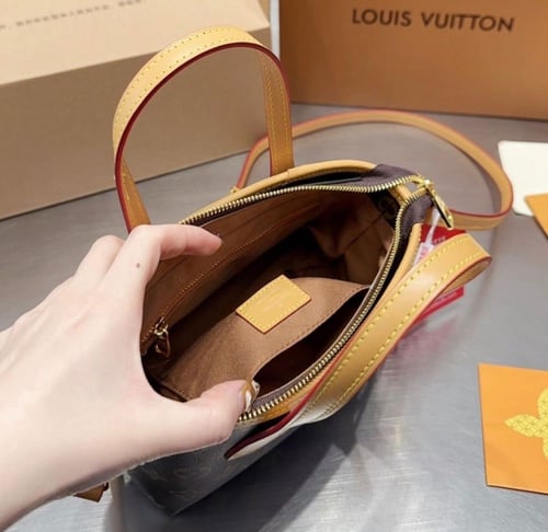 حقيبة Lv لويس فيتون
