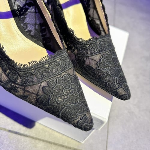 كعب ديور دانتيل اسود