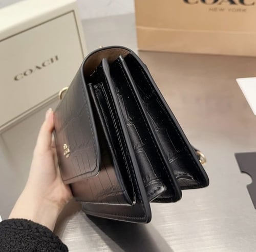 شنطه كوتش جلد