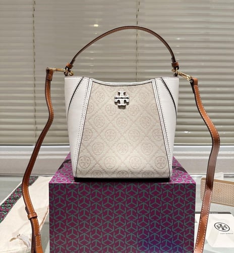 حقيبة توري بورش بعدة الوان