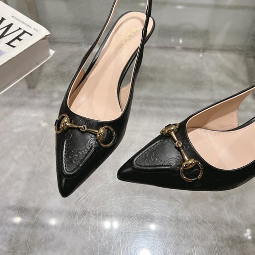 كعب غوتشي اسود