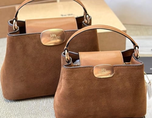 حقيبة كوتش بعدة الوان