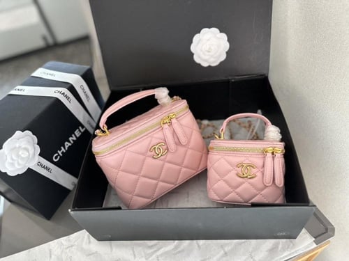 حقيبة شانيل صندوق بمرآة