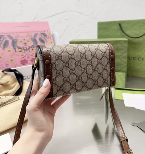 حقيبة غوتشي هورسبت صغيرة