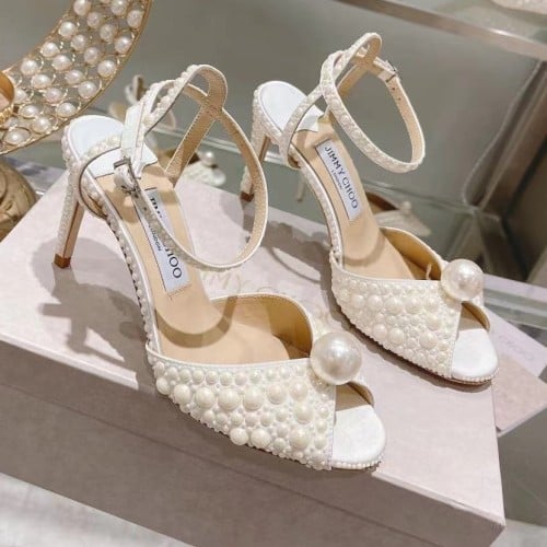 كعب نحيف جيمي شو لؤلؤ