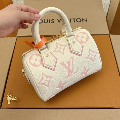 حقيبة LV سبيدي وردي