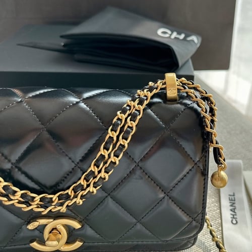 حقيبة انيقة شانيل