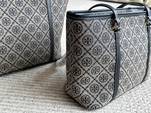 حقيبة توري بورش بحجمين