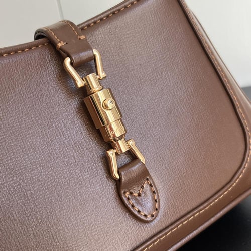 حقيبة Gucci حجمين| بني