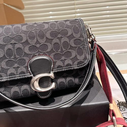 حقيبة كوتش | كتف ناعمة كحلي وأسود