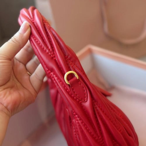 حقيبة ميو ميو Miumiu