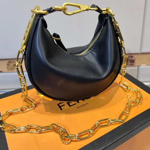 حقيبة فندي Nano Fendigraphy