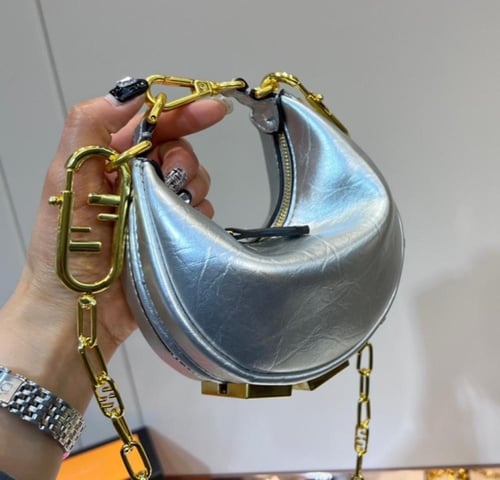 حقيبة فندي Nano Fendigraphy