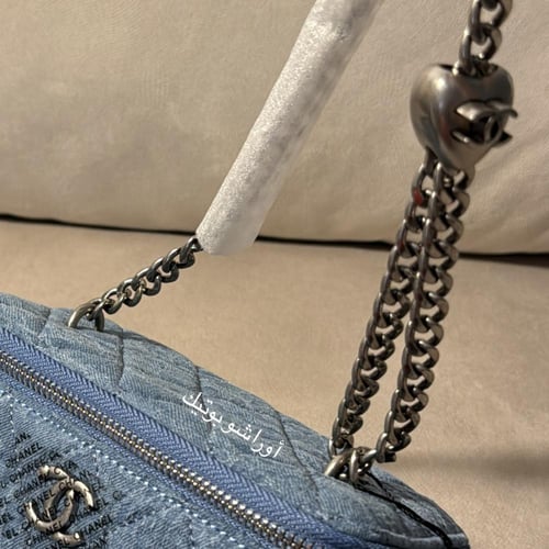 حقيبه شانيل متوفره بلونين