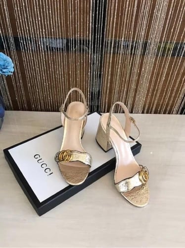 حذاء Gucci | ذهبي