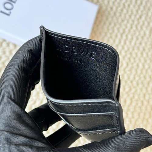 محفظة بطاقات من لويفي / أسود