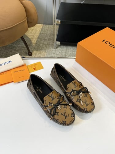 حذاء LV فلات