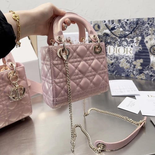 حقيبة ليدي ديور بحجمين / وردي