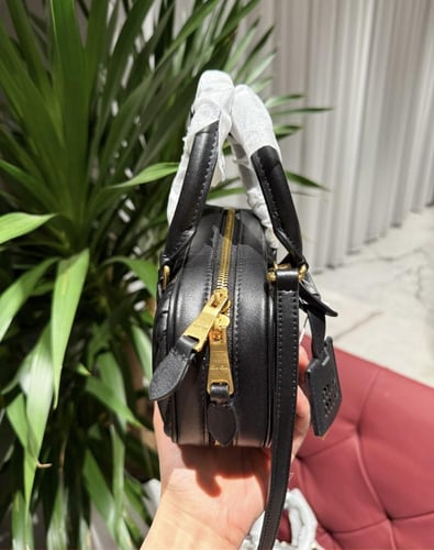 حقيبة miumiu | أسود ميني