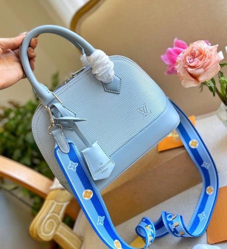 حقيبة لويس فيتون LV / لاما عدة الوان