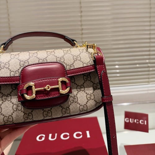 حقيبة قوتشي بعدك الوان