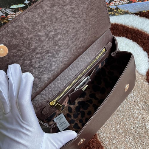 حقيبة دولتشي اند غابانا عودي