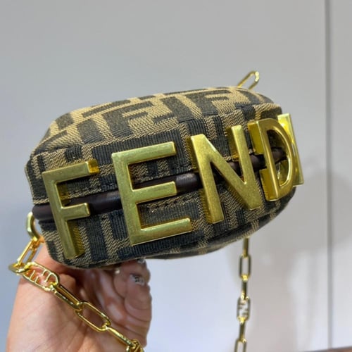 حقيبة فندي Nano Fendigraphy