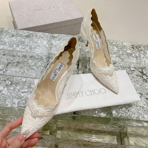 كعب جيمي شو دانتيل ابيض