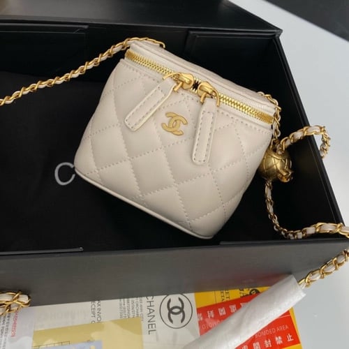 شنطه شانيل صغيره