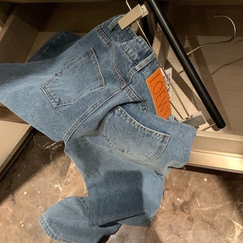 بنطلون جينز لويفي