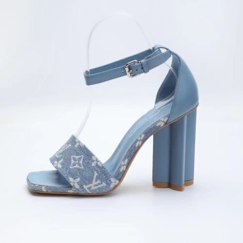 كعب لويس فيتون دينم