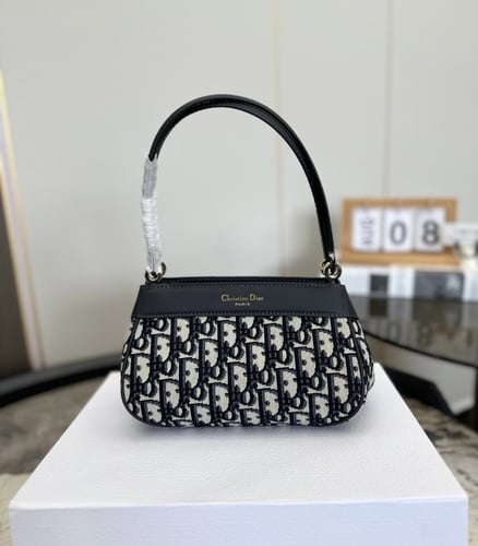 حقيبة ديور key / صغيرة