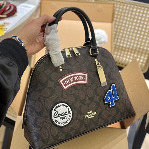 كوتش كلاسيك