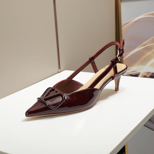 كعب فالنتينو منخفض الارتفاع